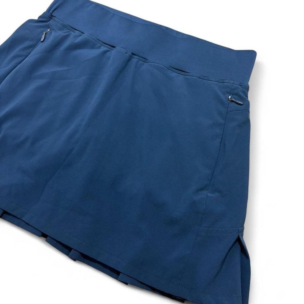 Navy blue Kyodan Activewear Golf Tennis Pickleball or workout Skort golf skirt - Picture 3 of 8